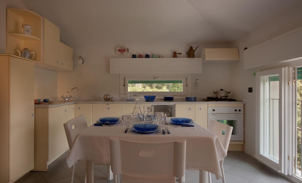 Maestrale 2 Apartment Marina di Pietrasanta Phòng bức ảnh